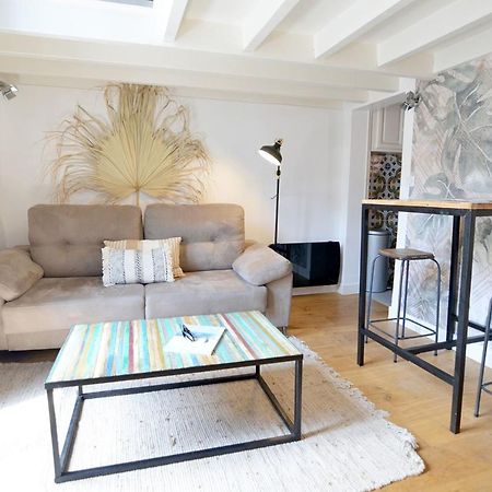 Helder Cozy Studio In Hyper-Center Biarritz Bagian luar foto
