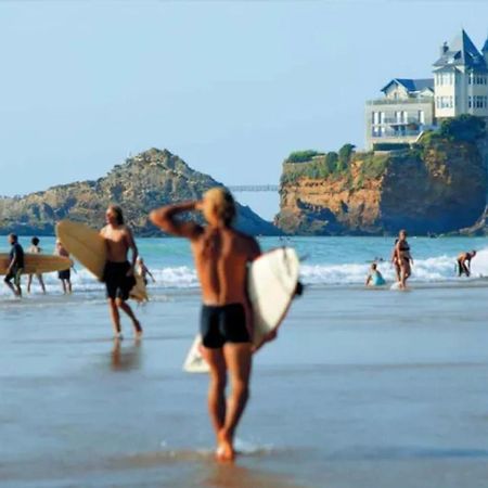 Helder Cozy Studio In Hyper-Center Biarritz Bagian luar foto